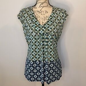 FREE with purchase! Liz Claiborne cap sleeve top L